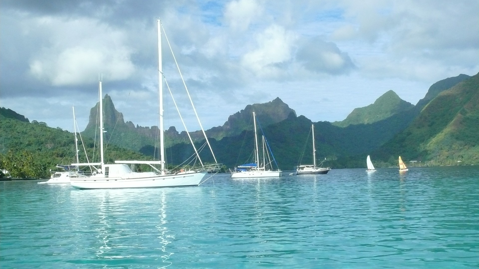 Sailing Boats Moorea