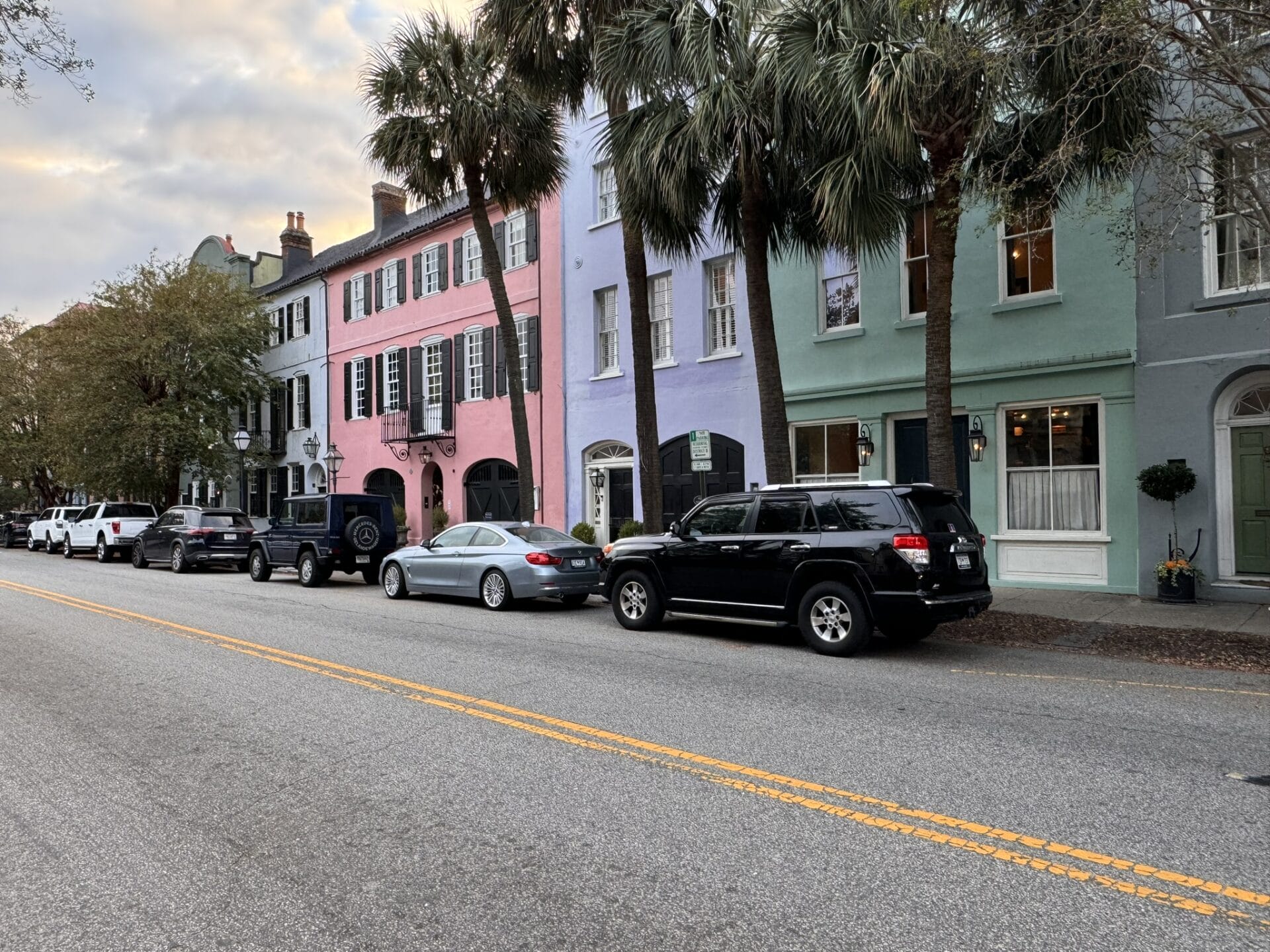 Rainbow Row Charleston