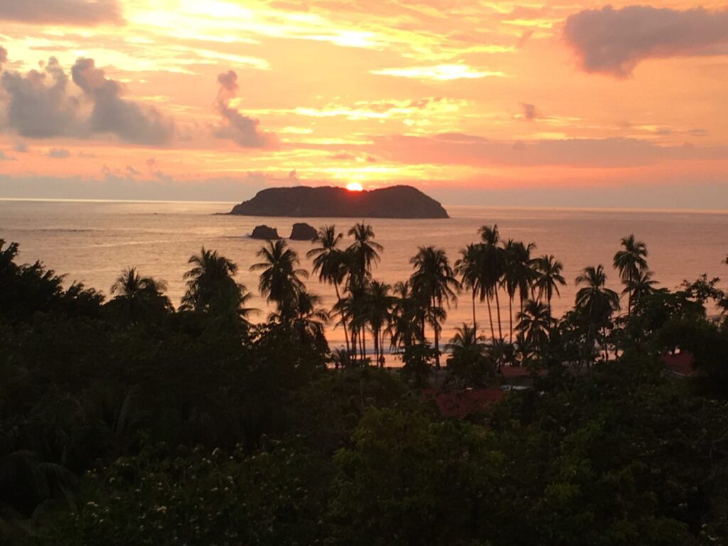 Isla Luana Sunset Costa Rica