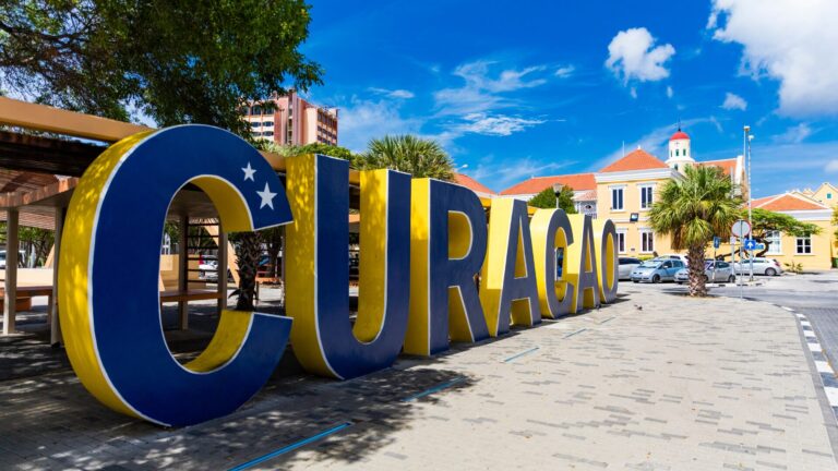 Coastal Escape in Curaçao