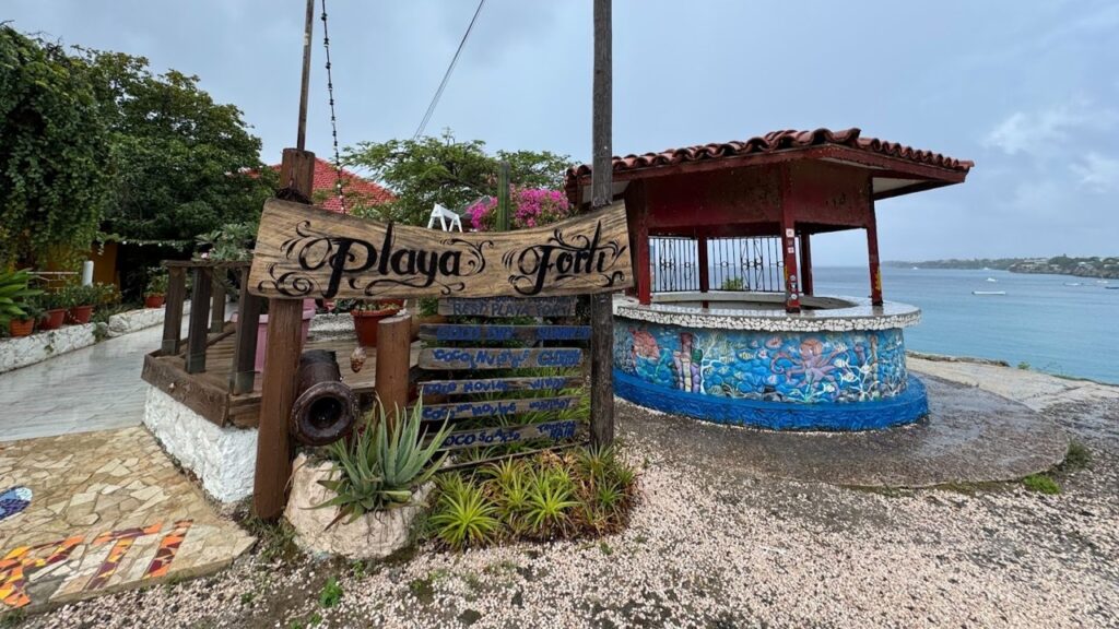 Playa Forti Restaurant